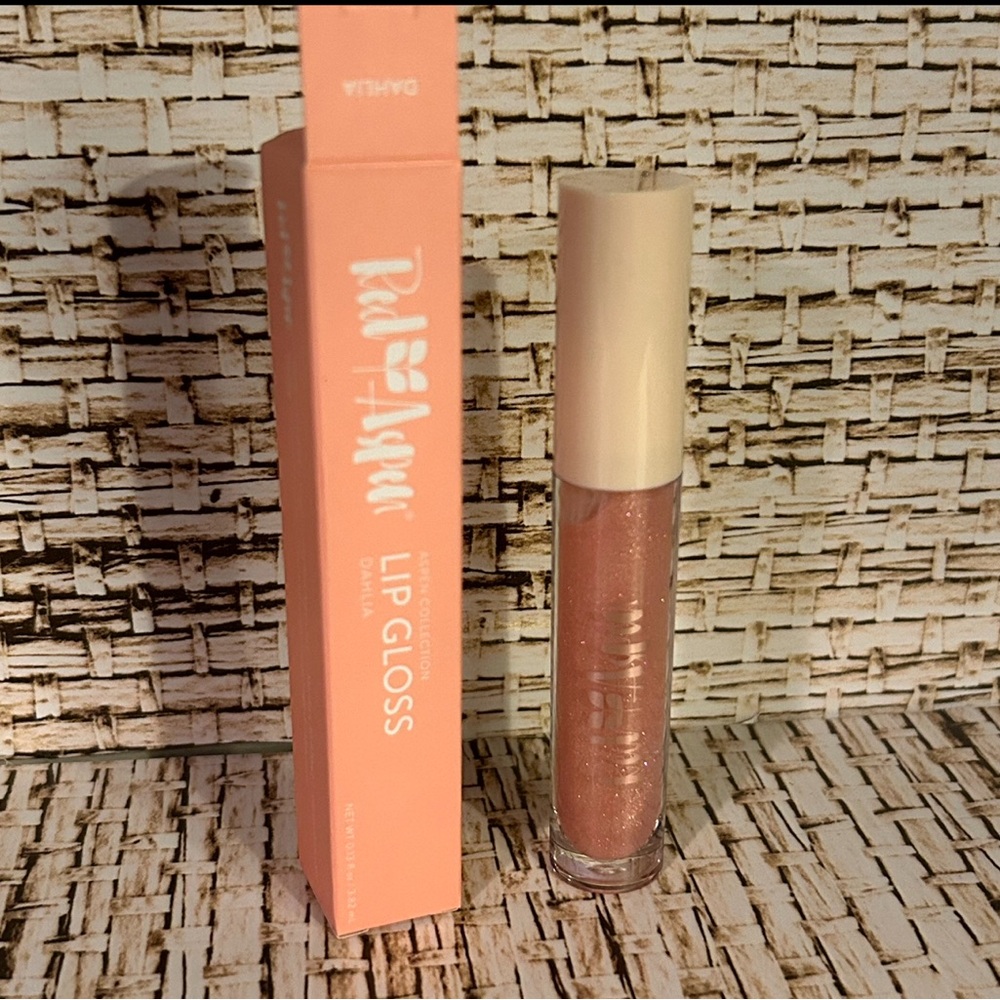🐾Dahlia Lip Gloss🐾